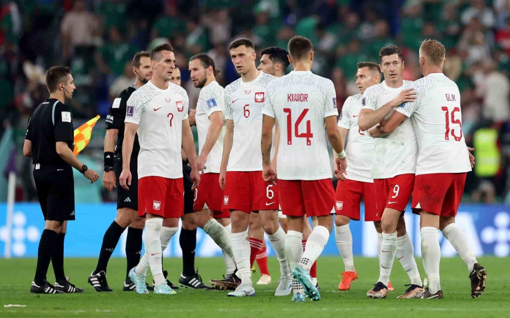 Poland Advances To The Round Of 16